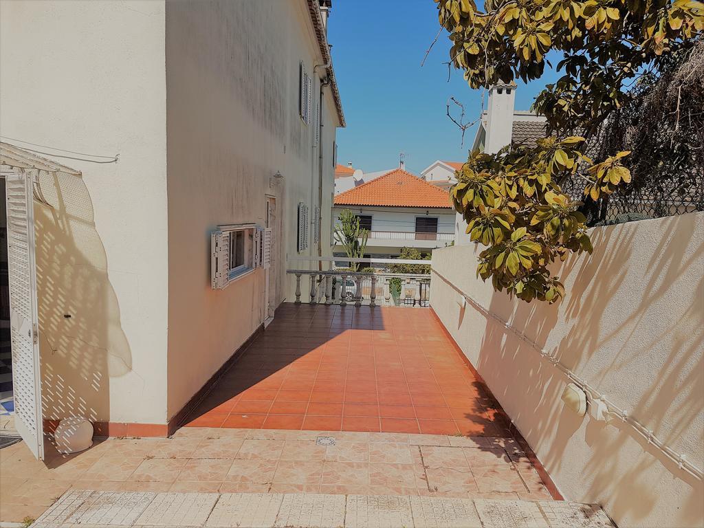 Caparica Quiet Rooms Charneca  Exteriör bild